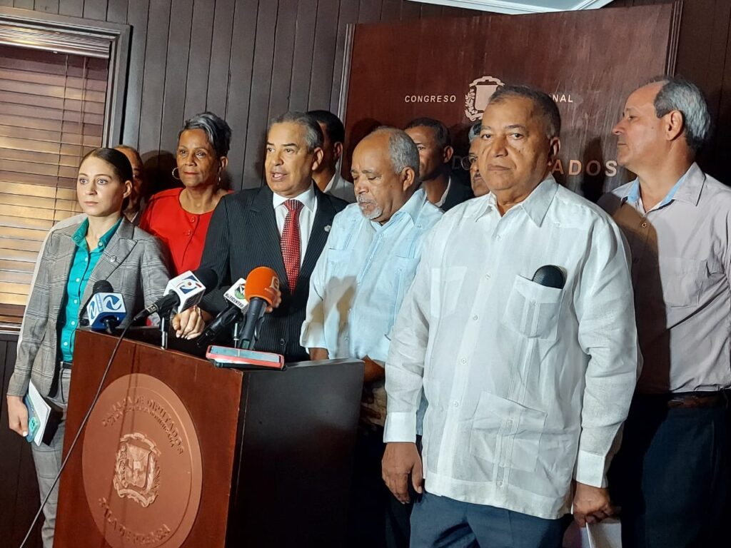 Productores denuncian ca&iacute;da dr&aacute;stica en ventas