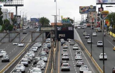 Cierran desde esta noche pasos a desnivel y puente para mantenimiento