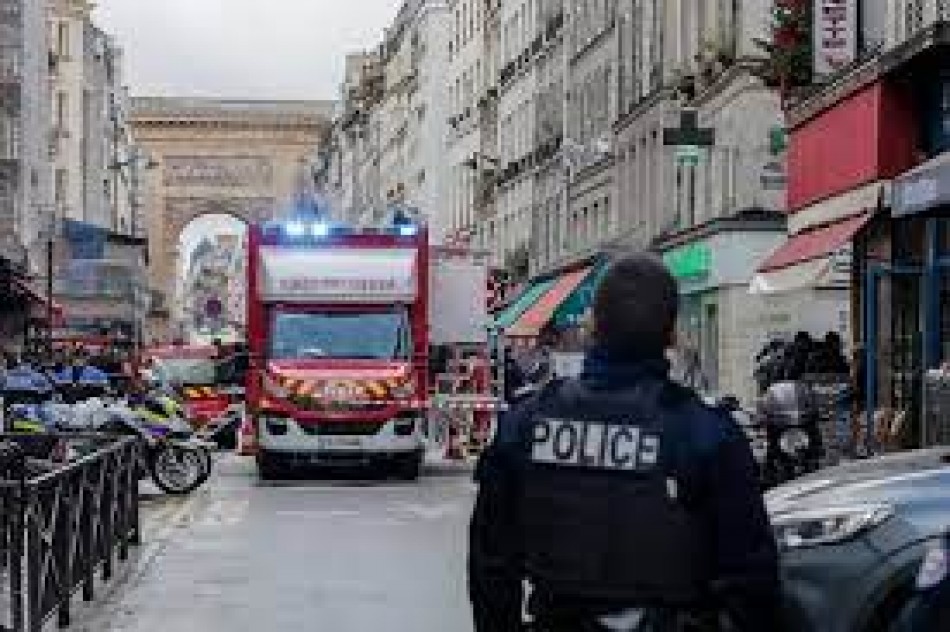 Tres muertos y tres heridos en un tiroteo en el centro de Par&iacute;s
