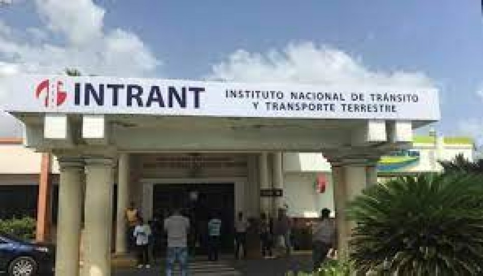 Intrant resalta los  avances de movilidad el&eacute;ctrica en el transporte p&uacute;blico