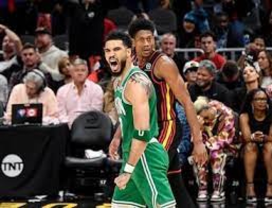Boston pinta de verde a los Hawks y se ponen 3-1