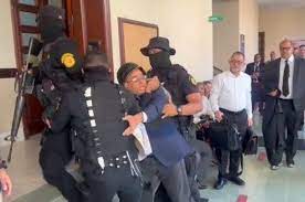 10 personas testificaron este martes en contra de Fausto Miguel Cruz
