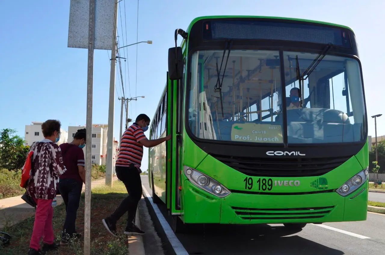 Abinader dispone pautas para convertir la OMSA en empresa p&uacute;blica