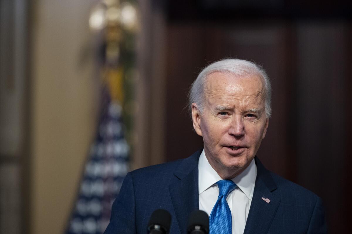 Biden anuncia nuevas sanciones contra Rusia a dos a&ntilde;os del comienzo de la guerra en Ucrania