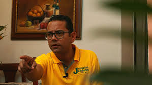 Jhonatan Liriano presenta proyecto de &ldquo;Ley Comer Bien, Vivir Mejor