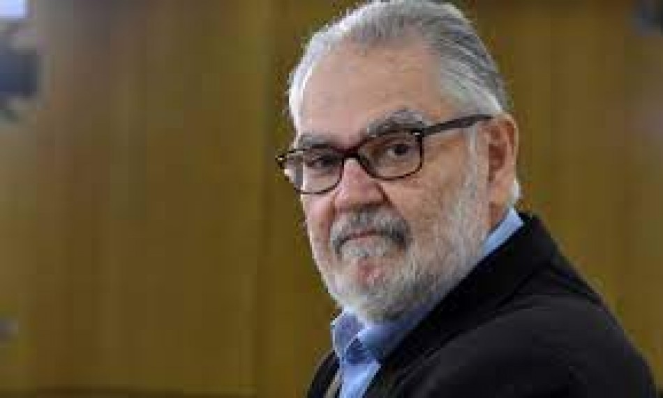 Ministro de Medio Ambiente afirma "no hay incendios forestales"