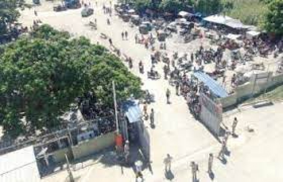 Actividades comerciales en la frontera con Pedernales se desarrollan con normalidad
