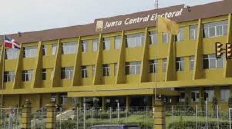 JCE otorga plazo de 48 horas a organizaciones pol&iacute;ticas para revisi&oacute;n alianzas y coaliciones de cara a elecciones de mayo