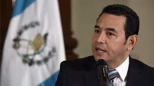 Jimmy Morales califica de &ldquo;triste y lamentable&rdquo; decisi&oacute;n de Guatemala de exigir visado a dominicanos