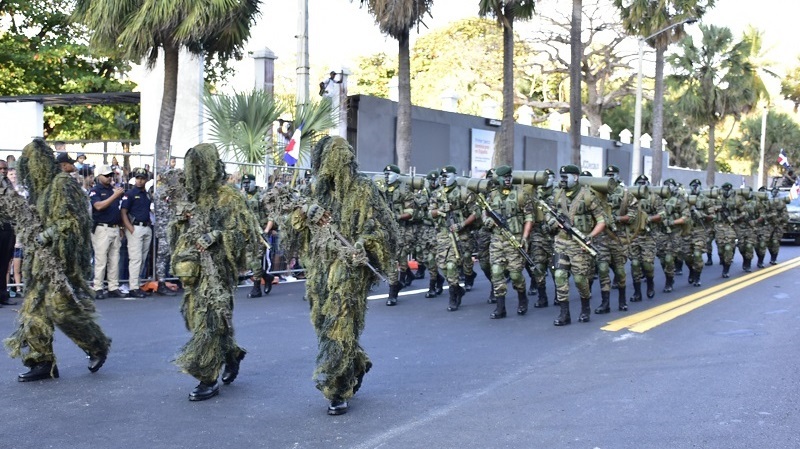 Ministerio de Defensa invita a desfile militar en el Malec&oacute;n