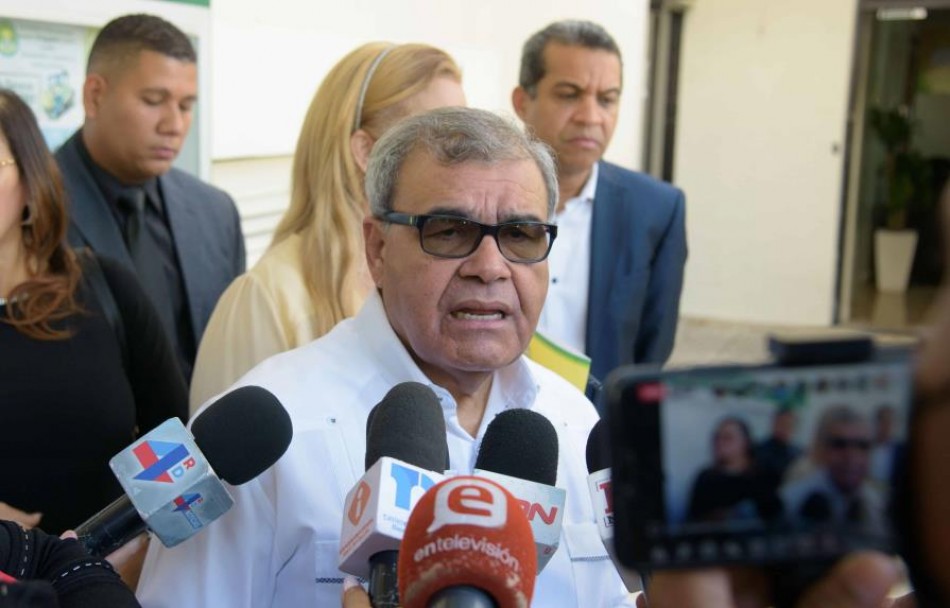 Entra en vigencia hoy suspensi&oacute;n de m&eacute;dicos a cuatro ARS