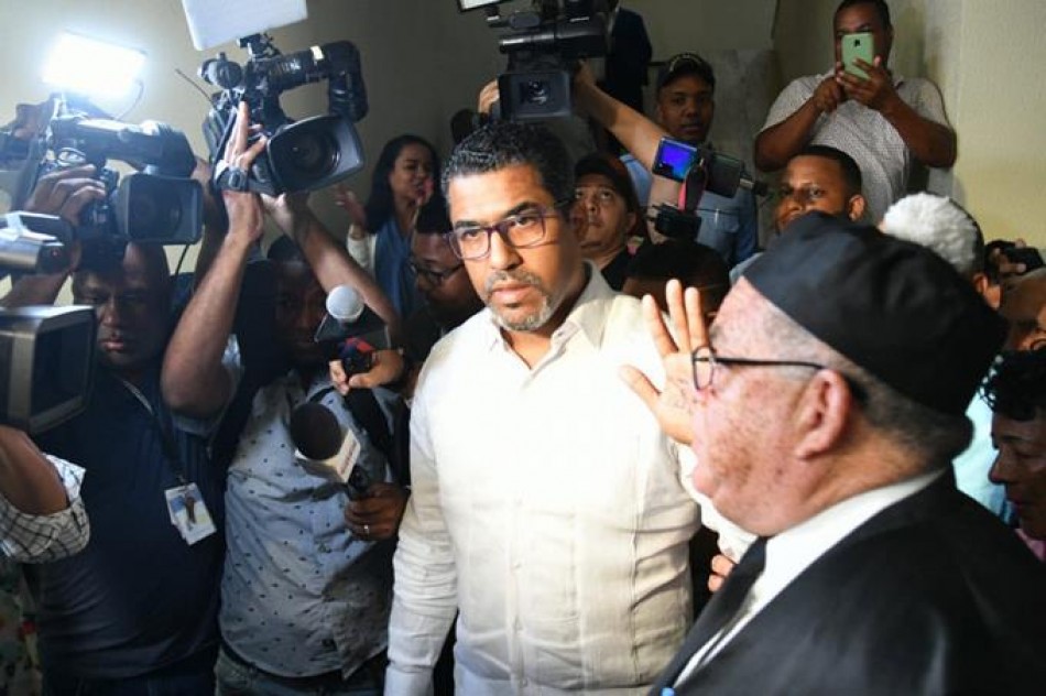 Dos libres y 8 condenados por el fraude en la Lotería
