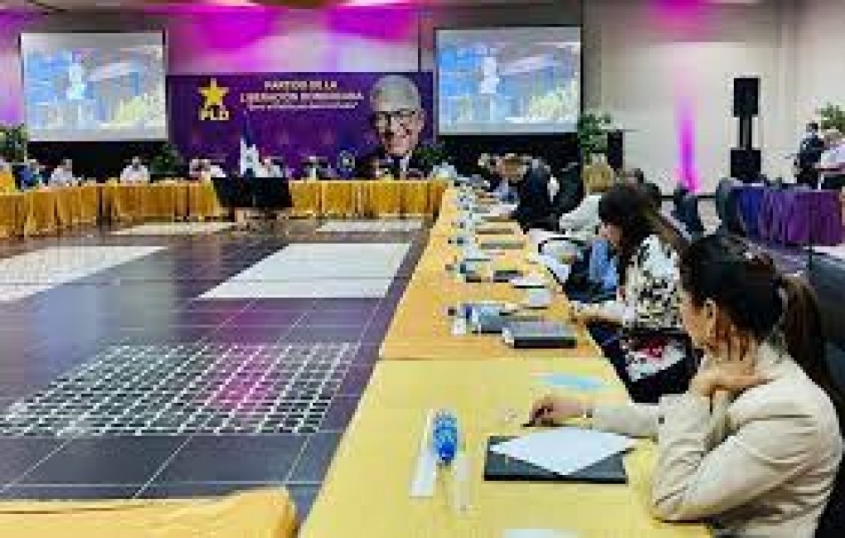 Comit&eacute; se re&uacute;ne hoy para evaluar trabajos de la consulta del PLD