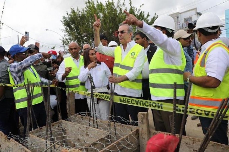 Abinader de vuelta en San Francisco de Macor&iacute;s con m&uacute;ltiples obras en carpeta