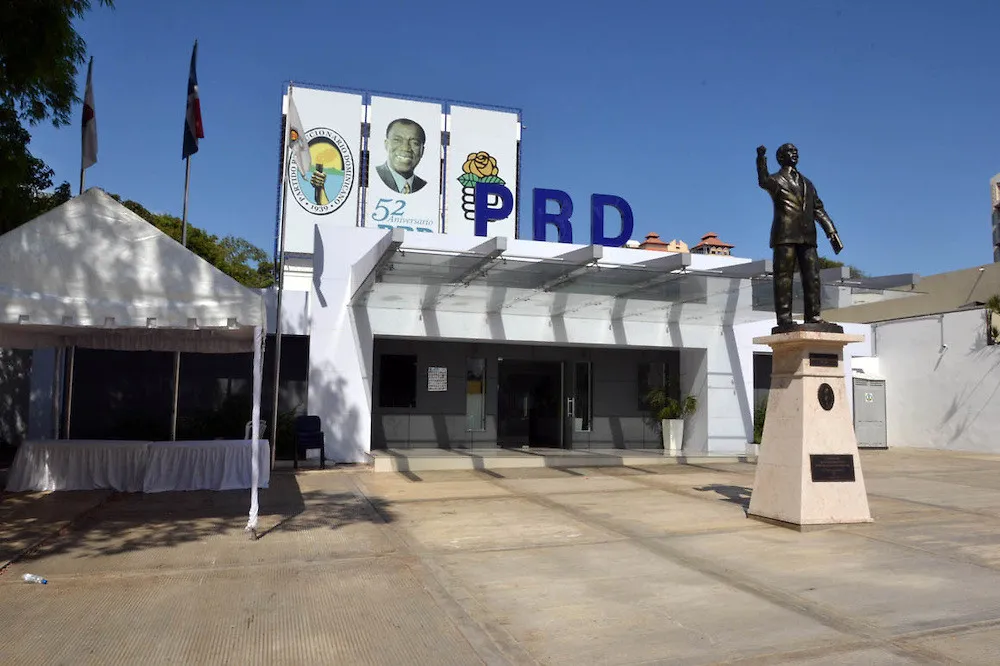 PRD en SDE invita a la gran inauguración de su local con la presencia del presidente Miguel Vargas Maldonado