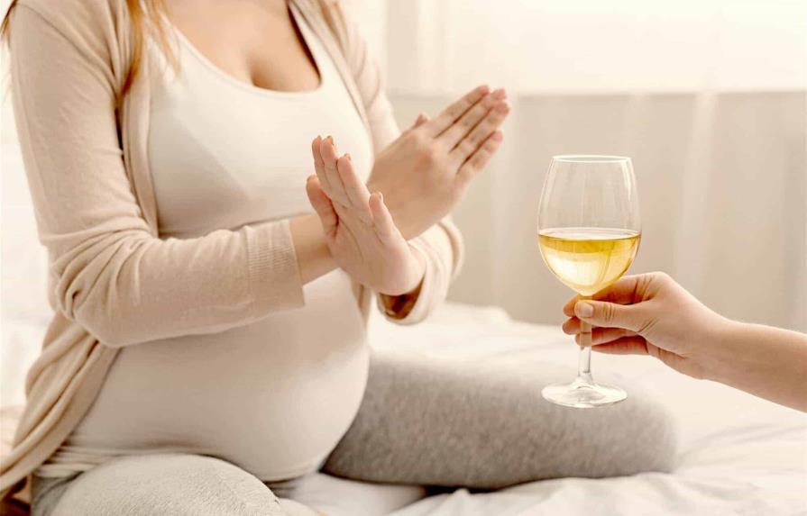 Salud P&uacute;blica emite resoluci&oacute;n que recomienda no vender alcohol a embarazadas