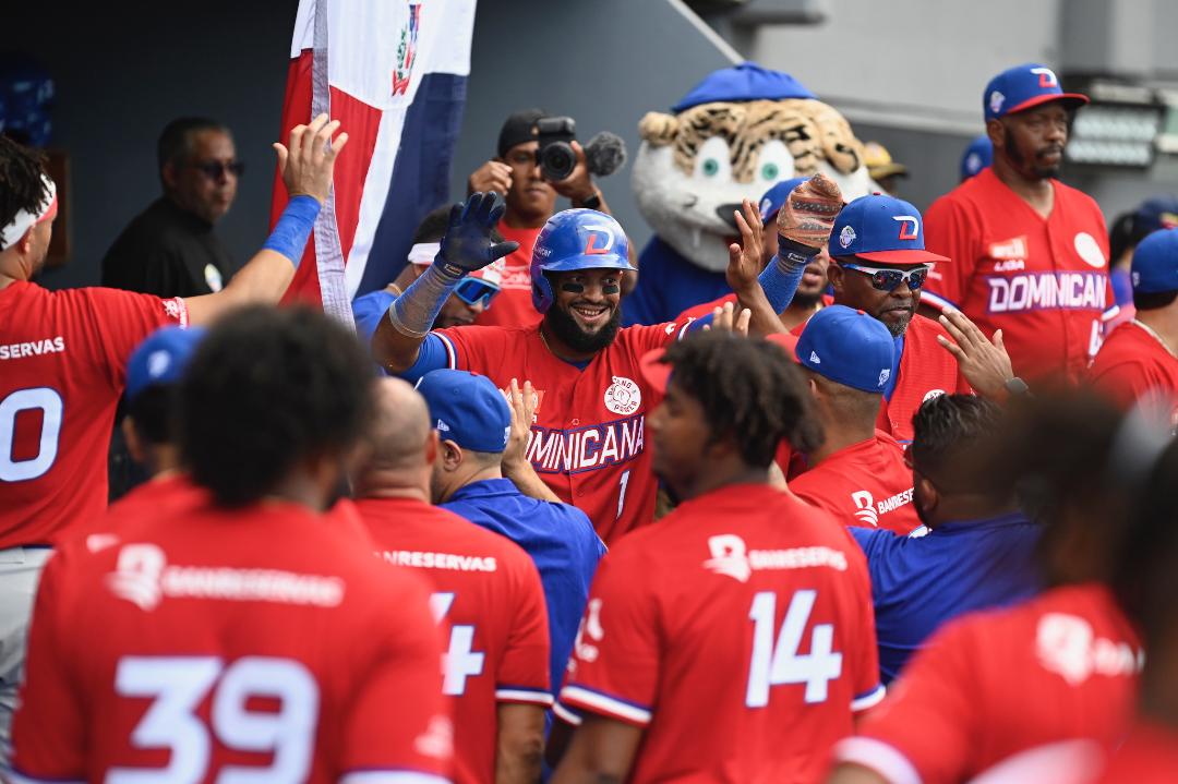 Emilio Bonifacio expresa que &eacute;xito en corona del Licey fue la unidad