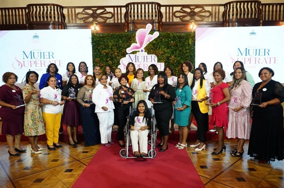 Reconocen emprendedoras dominicanas con Premio Mujer