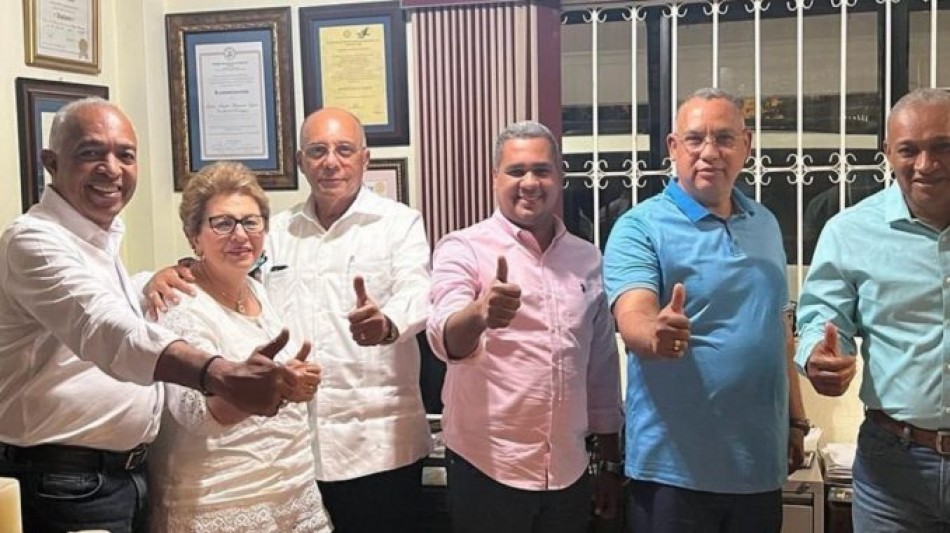 Mayor&iacute;a PRM estar&iacute;a apoyando aspiraciones de Erick Guzm&aacute;n para presidencia en SDE, incluyendo equipo pol&iacute;tico Ad&aacute;n Peguero que se integrar&iacute;a en pr&oacute;ximos d&iacute;as