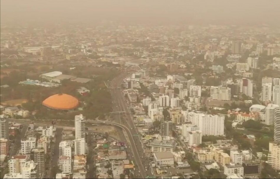 El polvo del Sahara causará las altas temperaturas y un cielo grisáceo para este domingo