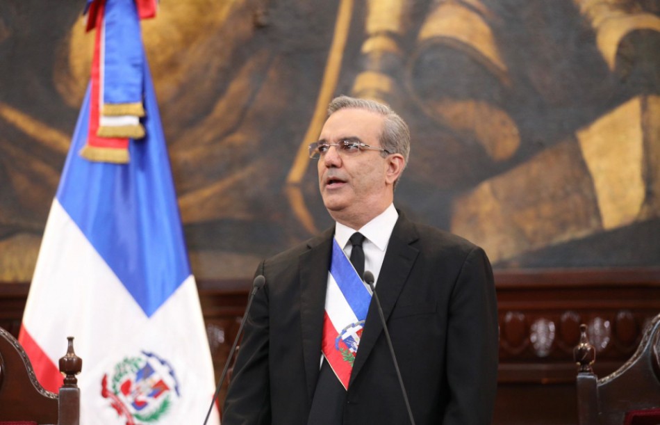 Sin hacer campa&ntilde;a ganar&iacute;a f&aacute;cilmente la repostulaci&oacute;n, afirma Abinader