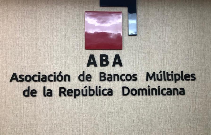 La ABA: ahorro en bancos m&uacute;ltiples dominicanos muestra estabilidad