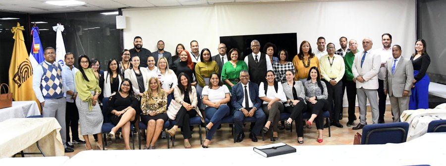 Escuela Nacional de Formaci&oacute;n Electoral y del Estado Civil  cumpliendo las funciones para seguir ampliando el tipo de capacitaci&oacute;n 