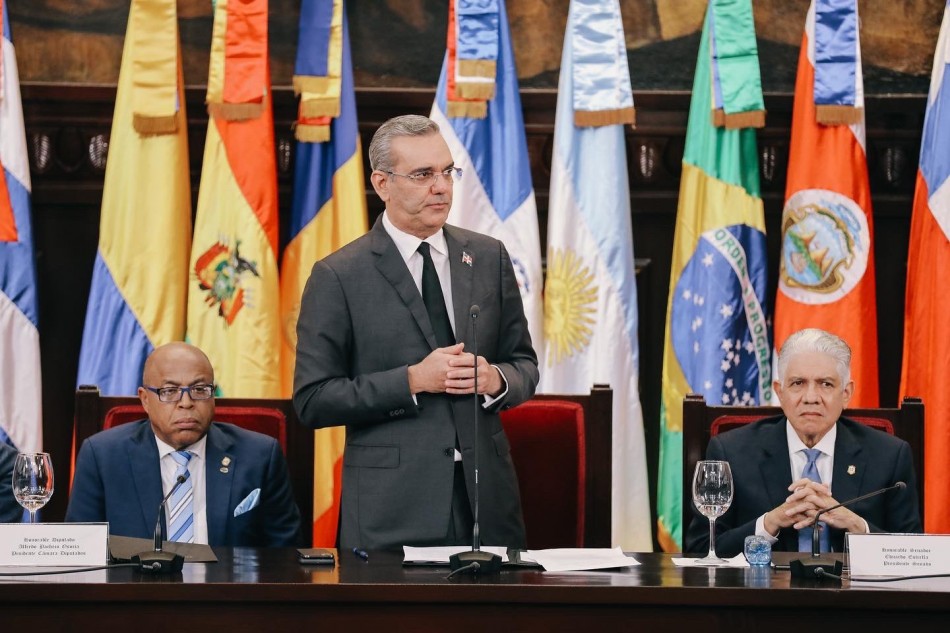 Presidente Abinader afirma sin seguridad ciudadana no hay democracia