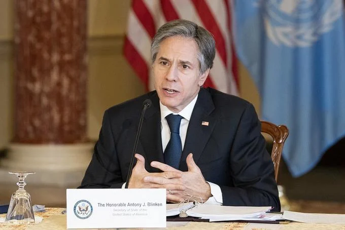 Tensiones entre EEUU y China en descenso, dice Blinken