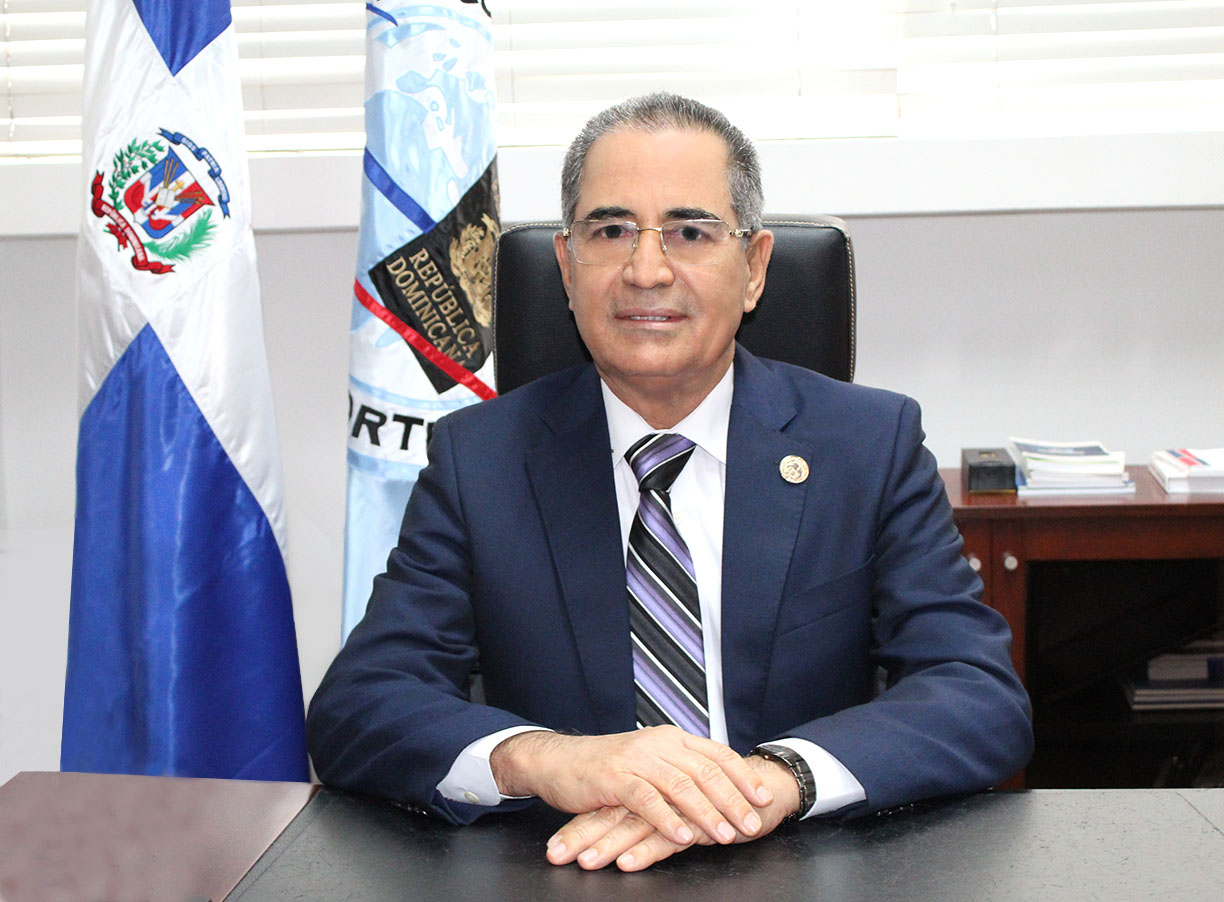Julio Cruz Pichardo reafirma su postura de oponerse a que se apruebe "la tasa Cero" a las materias Primas
