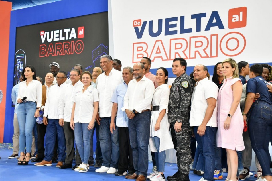 Interior y Polic&iacute;a inicia el programa &ldquo;De Vuelta al Barrio&rdquo; en Villa Juana