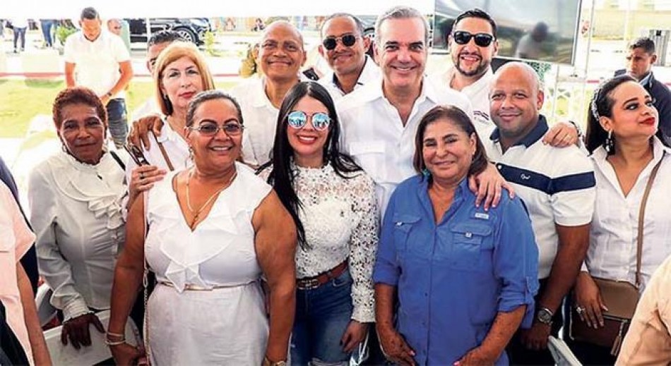 Gobierno dar&aacute; 6 millones de raciones de alimentos por navidades