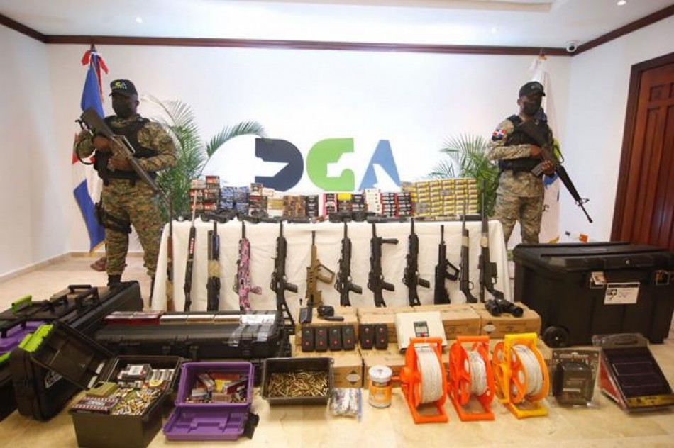 Golpes al contrabando de armas en las aduanas