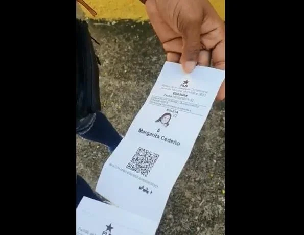 Mesa de votaci&oacute;n solo imprim&iacute;a votos a favor de Margarita Cede&ntilde;o, en Villa Mella