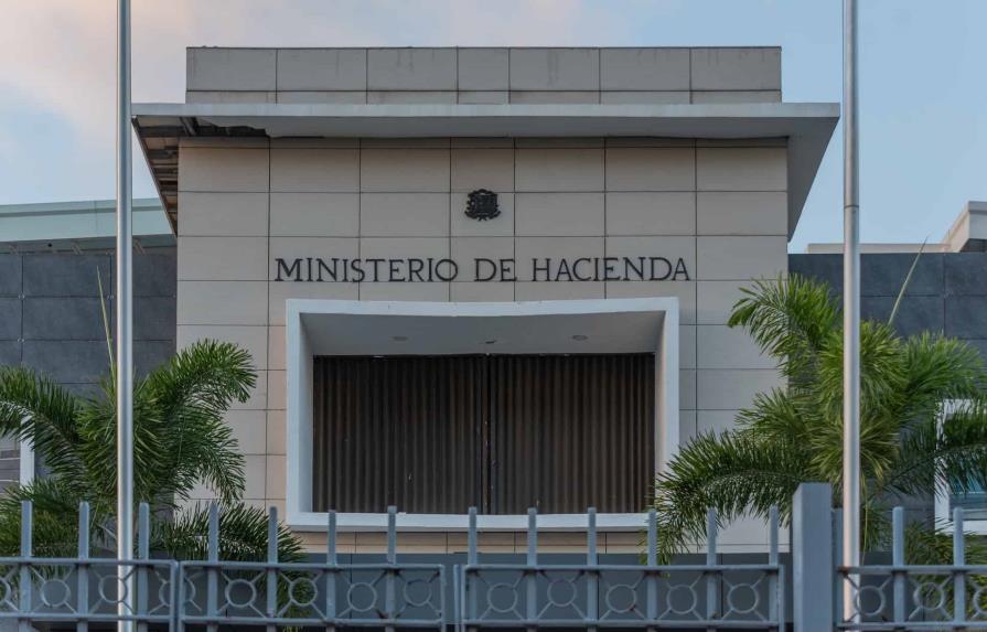 Alza de precios y libre tr&aacute;nsito inciden en subida de las recaudaciones por Itbis e hidrocarburos