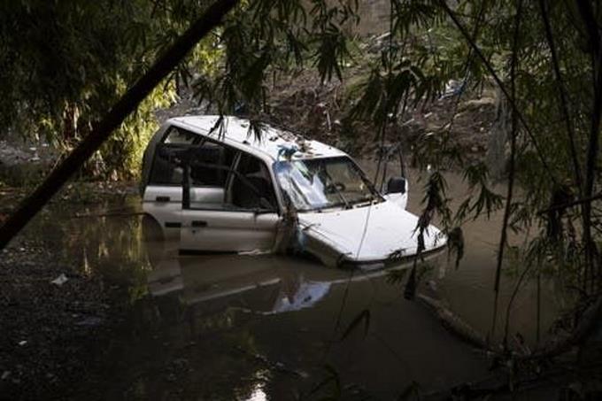 Hay 500 reclamos de autos afectados por inundaciones