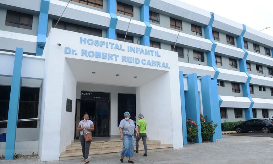 Disminuye los ingresados por dengue en el Robert Reid Cabral
