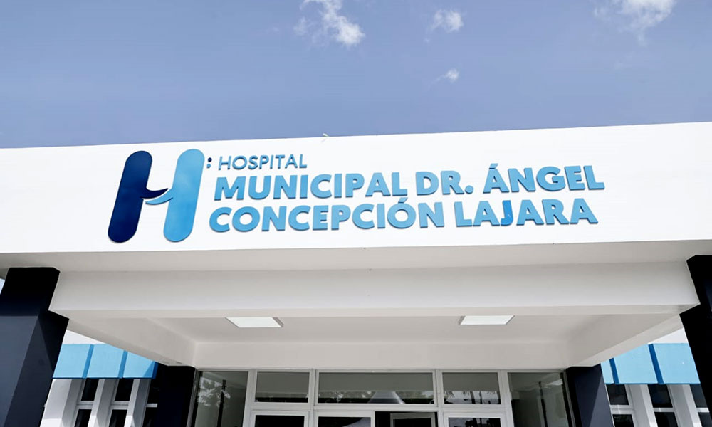Raquel Pe&ntilde;a entrega remozado el hospital &Aacute;ngel Concepci&oacute;n Lajara