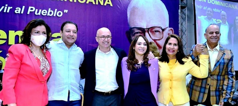 Precandidatos del PLD intensifican labores con miras al 16 de octubre