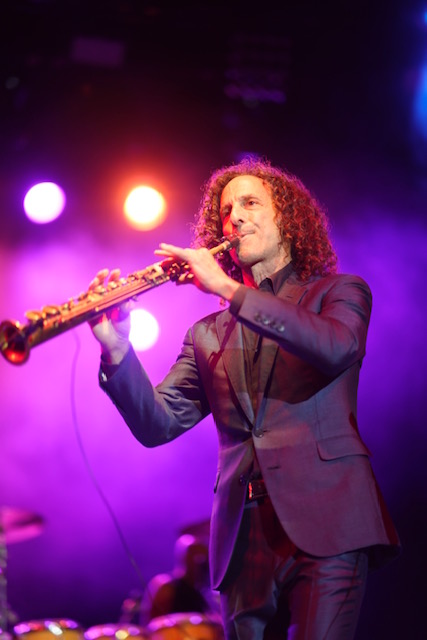 Kenny G impact&oacute; con su concierto &laquo;The Hits&raquo;