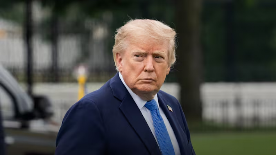 Trump lanza encuesta para cambiar nombre de la IA