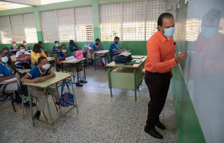 &ldquo;La n&oacute;mina docente aument&oacute; RD$ 13,000 MM por los nuevos nombramientos&rdquo;
