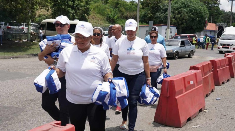 Propeep gast&oacute; m&aacute;s de RD$ 165 millones durante tres meses en charlas, talleres, canastillas y RD$ 600 millones en alfabetizar 350 personas