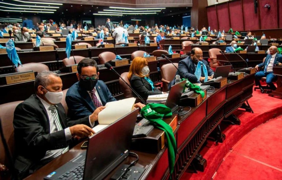 Diputados afirman aprobar&aacute;n el C&oacute;digo Penal, pero sin tres causales del aborto