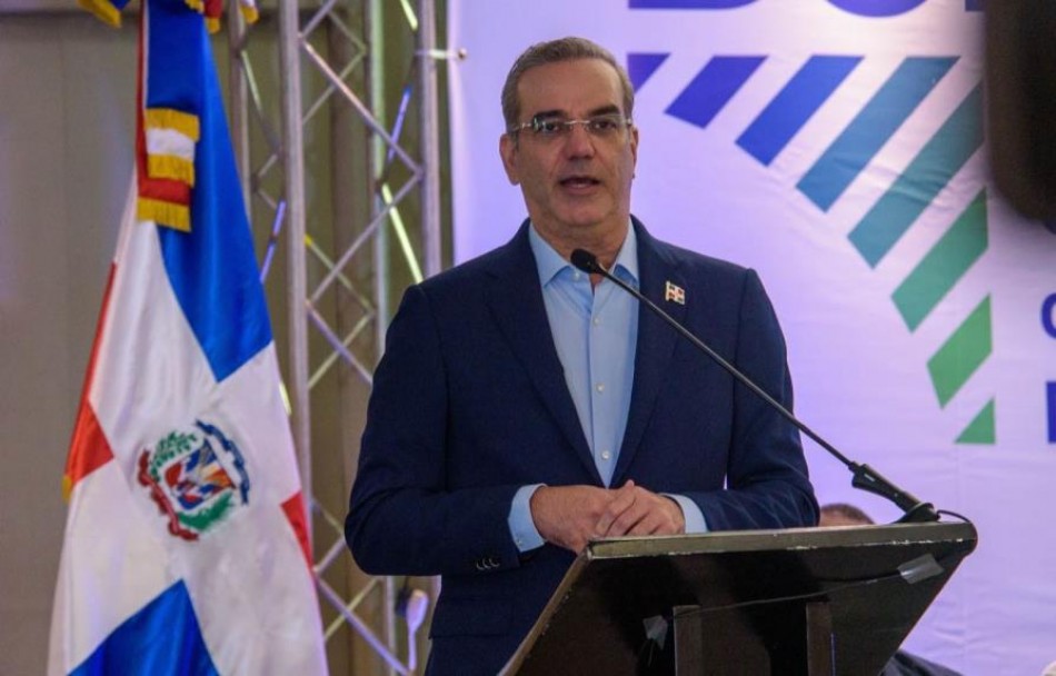 Abinader expresa optimismo sobre la econom&iacute;a para 2023