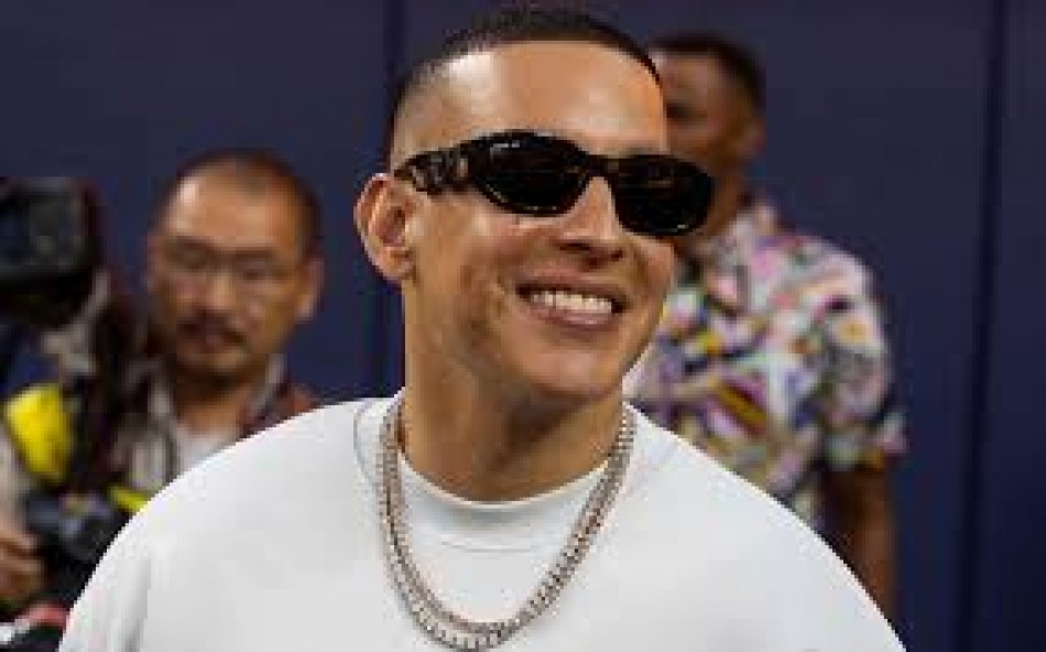 Daddy Yankee estrena su nuevo sencillo &lsquo;Sonr&iacute;ele&rsquo;