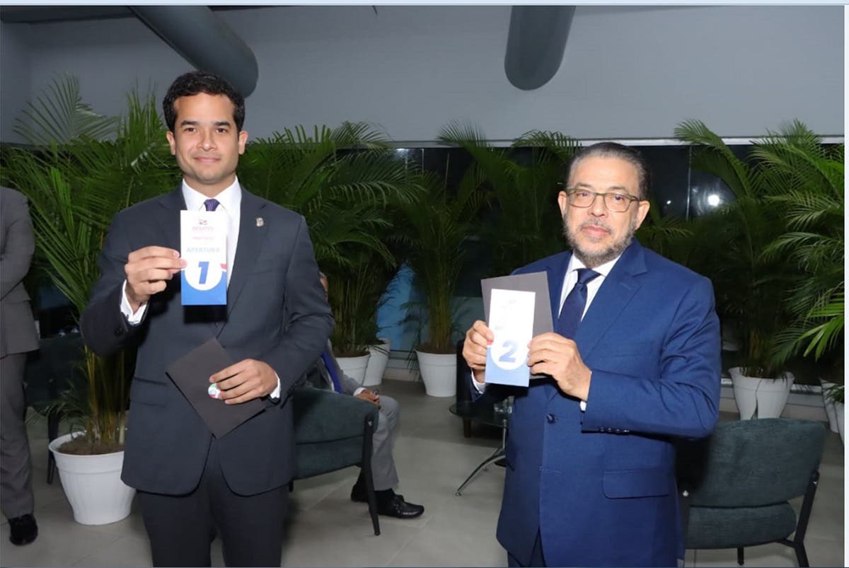 Guillermo Moreno felicita a Omar Fern&aacute;ndez