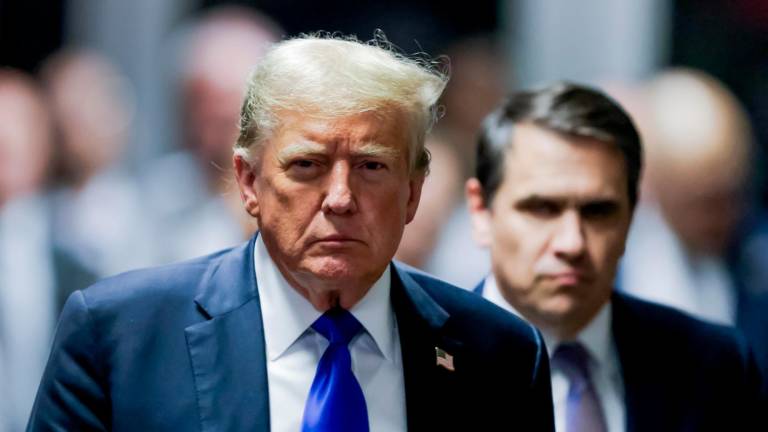 Trump declarado culpable de falsificar documentos para silenciar aventura con actriz porno