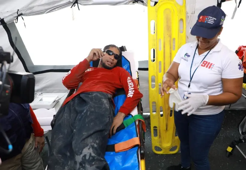 Se espera hoy den alta m&eacute;dica a los mineros rescatados