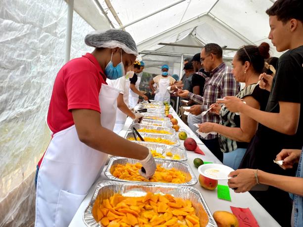 Feria del Mango Banilejo contin&uacute;a hasta este domingo